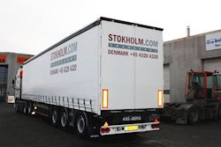 3 akslet gardintrailer til Stokholm Transport A/S, 