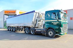 Johan Bækgård & Søn ApS - April 2018, 