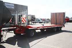 Ny 3 akslet kel-Berg maskineanhænger til Entreprenørfirmaet Eigil Jensen, 