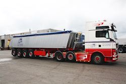 Ny 4 akslet 37 m3 tiptrailer til TTS Tune Transportservice, 