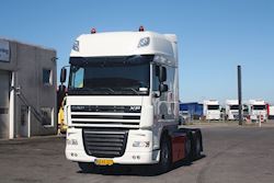Lastas Trucks Danmark A/S leverer DAF XF 105.510 FTG til Søren Michael Larsen, 