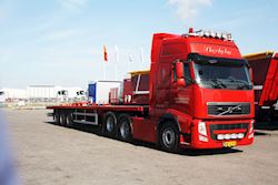 Peder Skovholm Christensen fabriksnye 3 akslede chassis trailer, 