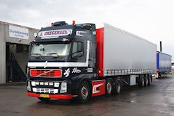 En nye flot Kel-Berg gardintrailere til Vendsyssel Trailer Service A/S, 