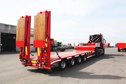 J Buhl & Sønner A/S køre foråret i møde med en ny 4 akslet Kel-Berg maskintrailer, 