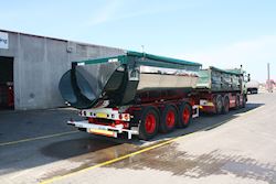 Flot ny rund 3 akslede Kel-Berg tipkærrer til Ans Vognmandsforretning A/S, 