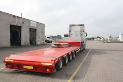 Flot Kel-Berg 4 aks. nedb. maskintrailer - nr. 2 ud af 2 til Nordisk Specialtransport ApS, 