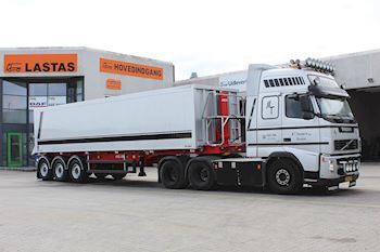 Kel-Berg 4 akslet tiptrailer 48 m3 til M T Transport ApS