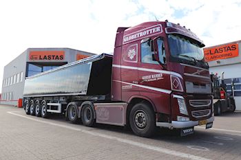 Gustav Hansen med ny flot Kel-Berg 4 akslet tiptrailer 37 m3 leveret af Lastas