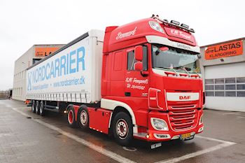 Lastas har leveret to nye Kel-Berg 3 akslet  maxi flexi gardintrailere til Nordcarrier A/S