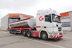 Tre nye Kel-Berg 4 akslet rundtiptrailere 32 m3 til  DSV Transport A/S