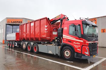 Kel-Berg 3 akslet 24 tons tipkærre fra Lastas  til Knud Gade A/S 