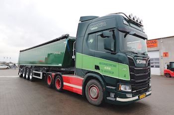 Demstrup Autotransport - Preben Hansen ApS med ny Kel-Berg 4 akslet tiptrailer 40 m3 fra Lastas