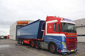 Ny Kel-Berg 4 akslet tiptrailer 64,5 m3 til KM Logistik ApS