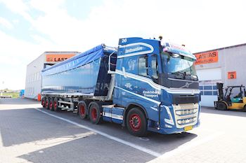Ny Kel-Berg 4 akslet tiptrailer 61,5 m3 til Vindelsbæk Transport A/S