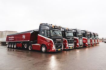 7 super flotte Kel-Berg tiptrailere 37 m3  til Vognmand Morten Andersen ApS fra Lastas