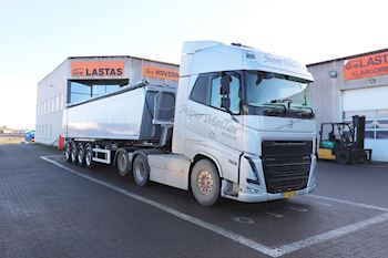 Ny Kel-Berg 4 akslet grus trailer 37 m3 leveret  til Vognmand Jesper Møller ApS