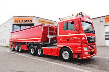 Ny Kel-Berg 3 akslet city jord trailer 34 m3  leveret til Horne Vognmandsforretning ApS