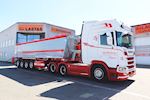 Vognmand Kim Christensen, Skjern ApS  med ny flot Kel-Berg 4 akslet grus tiptrailer 37 m3 