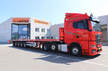 Atlantic Trucking med en ny Kel-Berg 4 akslet sværlasttrailer med udtræk fra Lastas