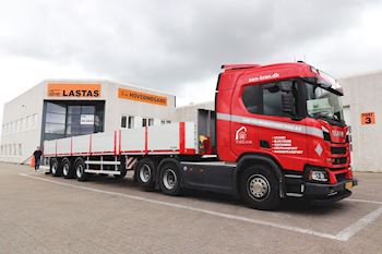 Aars Vognmandsforretning A/S med en ny  Max Trailer 3 akslet sværlasttrailer fra Lastas