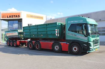Ny flot Kel-Berg 3 akslet asfalt tipkærre fra Lastas til Billum Vognmandsforretning ApS