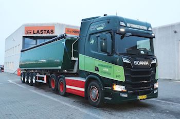Ny Kel-Berg 4 akslet tiptrailer 40 m3 leveret til Demstrup Autotransport-Preben Hansen ApS 