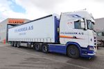 Lastas har leveret 4 nye Kel-Berg 3 akslet  maxi flexi gardintrailere til NorSea Denmark A/S 