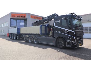 Kel-Berg 3 akslet 24 tons 3-vejs tipkærre fra Lastas til J. Christensen Transport 