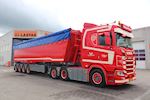 Flemming Brandt & Søn med en ny Kel-Berg 4 aks. korn tiptrailer 59 m3 med aut. rullepresenning