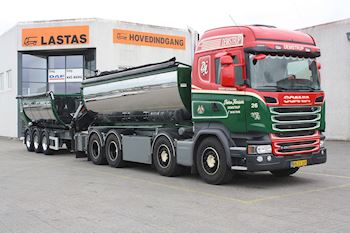 Demstrup Autotransport kan køre hjem med en ny Kel-Berg 3 akslet 24 tons tipkærre fra Lastas 