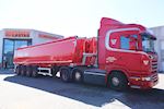 Teslak Transport ApS med 2 nye flotte Kel-Berg 4 akslet jord tiptrailere 37 m3 fra Lastas