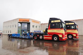 Blue Water Shipping A/S med 3 nye Max Trailer   2 akslet MAX510 sengetrailere