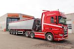 Ny Kel-Berg 4 akslet jord tiptrailer 37 m3 leveret til Obel Transport A/S