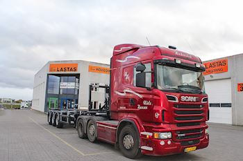 En flot ny Kel-Berg 3 akslet tipcontainer chassis til Vognmand Niels Hansen A/S 