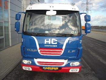 Lastas Trucks Danmark A/S leverer ny DAF FA LF 45.220 til H.C. Container Service A/S