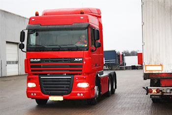 Lastas Trucks Danmark A/S leverer DAF FTT XF 105.510 S til Obel Transport A/S