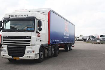 Flot ny 3 akslede Maxi Flex gardintrailer til PTB Trading A/S