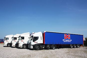 4 nye Maxi Flex 3 akslede gardintrailer til PTB Trading A/S