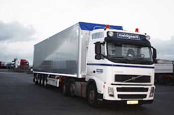 Fabriksny 4 akslede Kel-Berg Walking Floor trailer til Meldgaard Miljø A/S