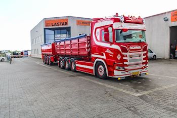 Kel-Berg 3 akslet 24 tons tipkærre fra Lastas til Sejer & Sønnichsen A/S