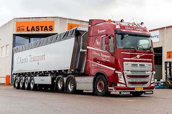 Ny Kel-Berg 4 akslet tiptrailer 61,5 m3 med aut. rullepresenning til T. Ravn’s Transport