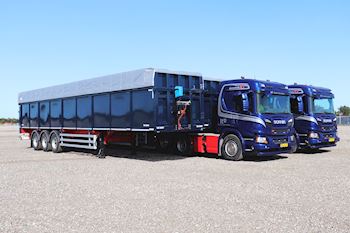 Tre nye Kel-Berg 3 akslet specialopbyggede åbne trailere til Danish Stevedore A/S