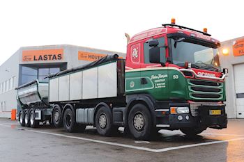 Demstrup Autotransport - Preben Hansen ApS med to nye Kel-Berg 3 akslet 24 tons tipkærrer fra Lastas 