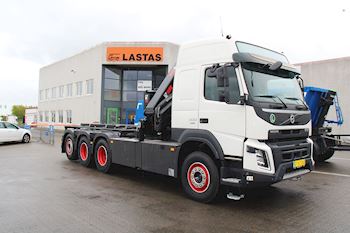 Ny VOLVO FMX 500 8x4/2 GT med Hiab kran til Kurt Holm & Sønner A/S