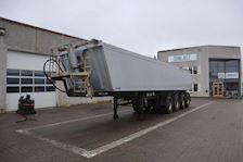 Kel-Berg 4 aks. Jord 37m3 Tipper Kel-Berg 4 aks. Jord 37m3 Tipper